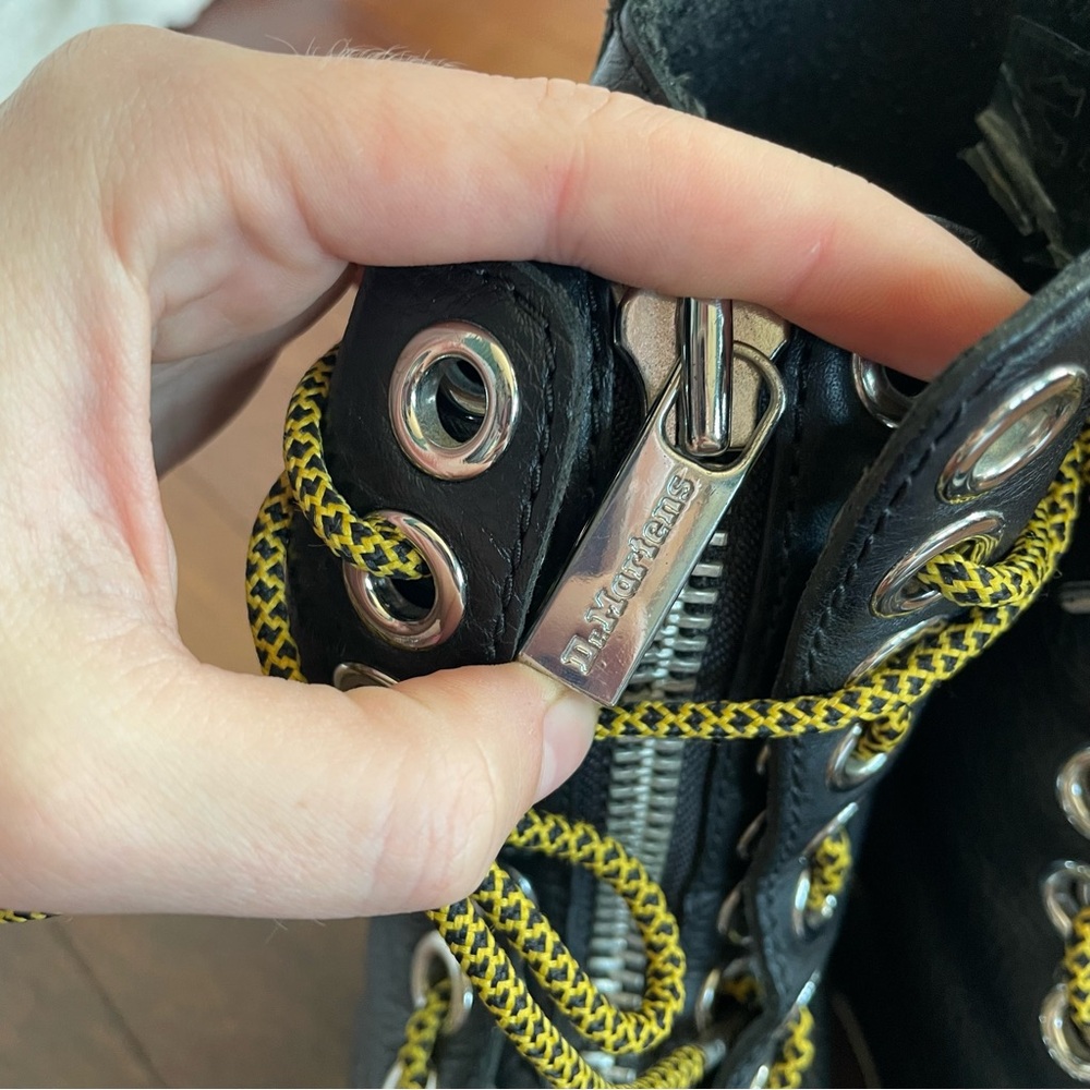 Dr. Martens Sinclair Hi Max Zip Front Boots Platform Yellow Laces Leather Sz 9 - Picture 8 of 14